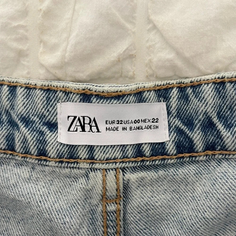Zara Distressed Denim Women's Shorts